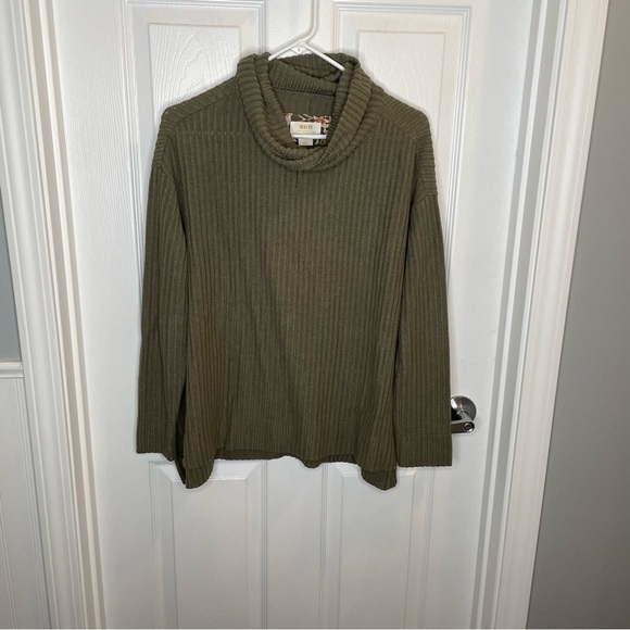 Maeve Cowl Neck Oversized Sweater in Green XS - Picture 1 of 9